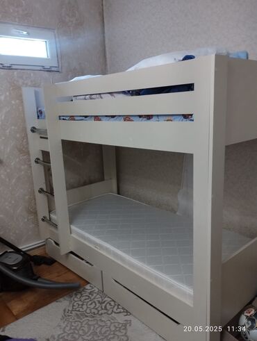 детская кровать баку: Mehra…. 2 Mertebe 190 * 90 Carpayi İdeal veziyyetde Matrasli 350 azn (