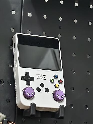 nintendo switch 1: Игровая приставка r36s — 1