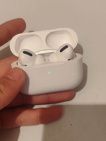 hdmi kabel telefon: Orginal Airpods pro 1 Probelmsiz ideal veziyyetde umicoda 500 den