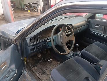 a8 d2: Mazda 626: 1988 г., 2.2 л, Бензин — 5