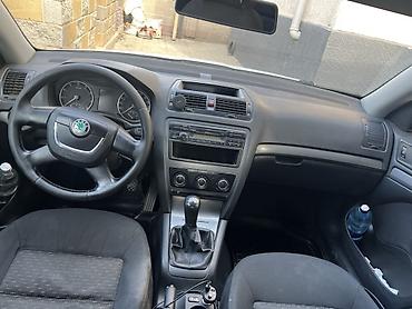 octavia: Skoda Octavia: 2012 г., 1.4 л, Механика, Бензин, Лифтбек — 6