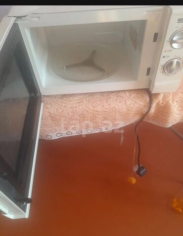 Aş qazanı: Mikrodalğalı soba Ayrıca dayanan