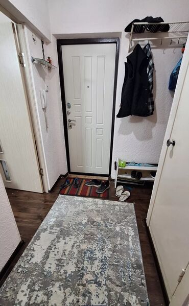 сниму квартиру токмок на долгий срок: 1 бөлмө, Менчик ээси, Чогуу жашоосу жок, Толугу менен эмереги бар