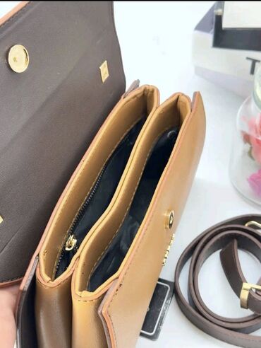 Torbe: Dimenzije: 22x15cm — 16