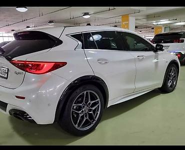 коврик буу: Infiniti : 2018 г., 2 л, Автомат, Бензин, Хэтчбэк — 1