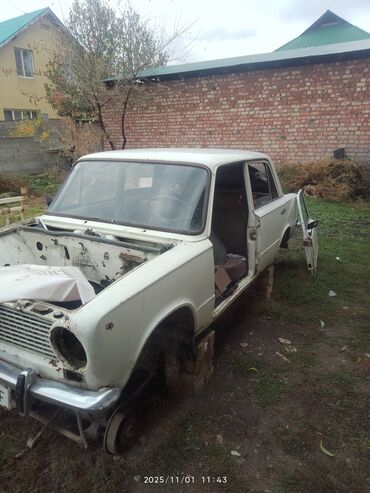 фара хонда свик: ВАЗ (ЛАДА) 2101: 1978 г., Седан