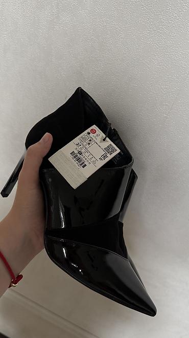 узкие: Ботинки, 37, Zara, Новый, цвет - Черный, Платная доставка, Самовывоз — 1