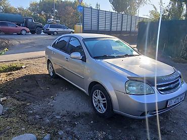 Chevrolet Lacetti: 2007 г., 1.6 л, Механика, Бензин, Седан