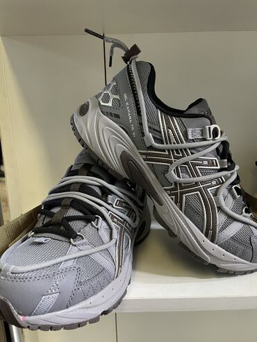 Кроссовки и спортивная обувь: ASICS gel kahana TR V2 в люксовом качестве.Есть 2 расцветки .Доставка