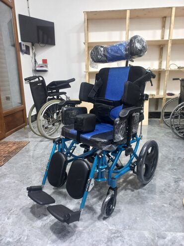 Инвалидные коляски: Əlil arabasi uzanmaqda olur funksiyanal