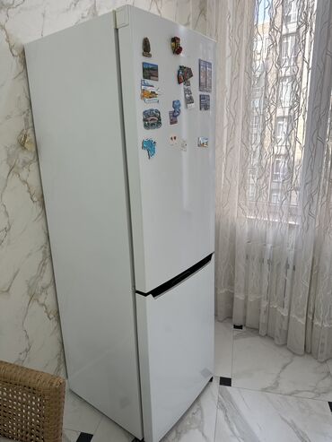 инструменты для ремонта холодильников: Холодильник в отличном состоянии 
“Hisense” 10000c б/у