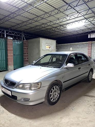 аутбек левый руль: Honda Accord: 2002 г., 2 л, Автомат, Бензин, Лифтбек — 2