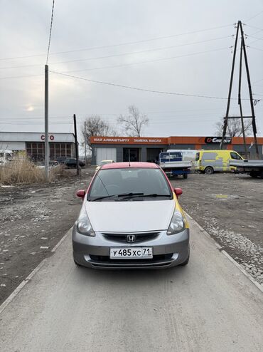 Honda: Honda Fit: 2002 г., 1.3 л, Вариатор, Бензин, Хэтчбэк