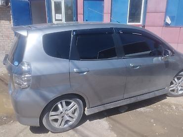люк машина: Honda Fit: 2003 г., Автомат, Бензин, Хэтчбэк — 9
