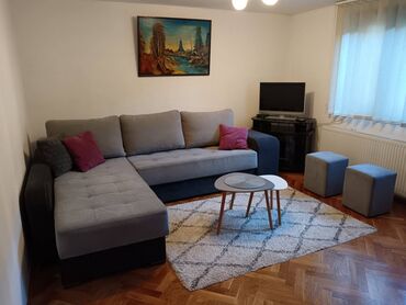 Kuće na prodaju: 256 kv. m, 6 soba — 9