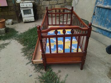 Seyflər: Oğlan və qız üçün, İşlənmiş, Dördbucaq, Beşik, Matras ilə, Yellənmə mexanizmsiz