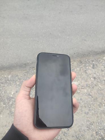 IPhone Xs, Б/у, 256 ГБ, Черный, Чехол, 100 %