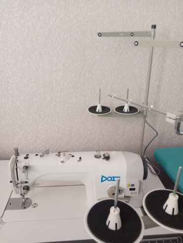 Tikiş maşınları: Tikiş maşını Yeni,Overlok, 4 saplı, Ödənişli çatdırılma — 7