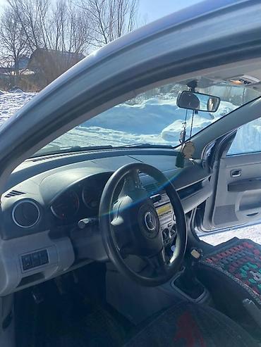 Mazda: Mazda 2: 2003 г., 1.4 л, Механика, Бензин, Хэтчбэк — 11