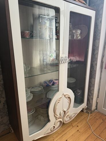 penal şkaf: Açılan, 2 qapılı Düz dolab, Bufet