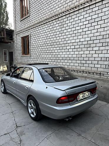 Mitsubishi Galant: 1993 г., 2 л, Кол менен иштөөчү, Бензин, Седан — 6