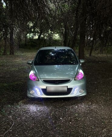 сивик 1996: Honda Jazz: 2008 г., 1.4 л, Типтроник, Бензин, Хэтчбэк