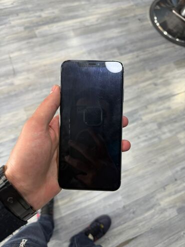 телефон fly e: IPhone Xs Max, 64 ГБ, Space Gray