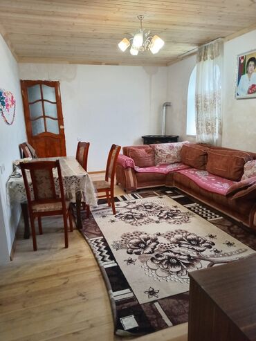 ev satilir heyet evi: 4 otaqlı, 2 kv. m, Kredit yoxdur, Orta təmir