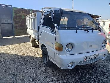 Hyundai H100 (Porter) — компактный грузовик с бортовой платформой — 2