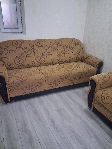 Mebel: İşlənmiş, Divan, Divan, Bazasız, Açılmayan — 8