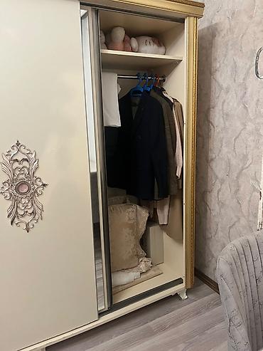 Paltar dolabları, qarderoblar: İşlənmiş, 3 qapılı, Güzgülü, Bej, Kupe, Düz dolab — 5