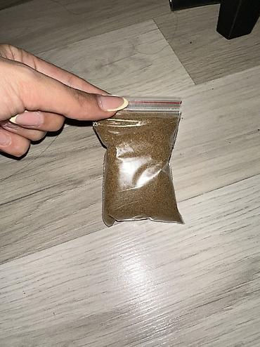 quru it yemi: Ciyərli balıq yemi, istifadə olunmayıb. Alan günü balığım öldü deyə — 1