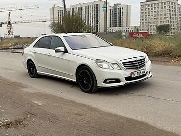 Mercedes-Benz E-Class: 2010 г., 3.5 л, Автомат, Бензин, Седан