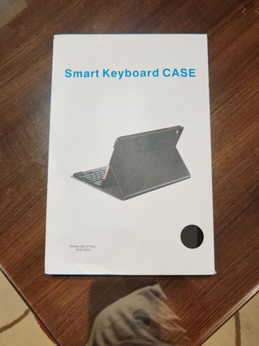 Računarska oprema: Pametna tastatura za tablet Galaxy Tab S7 Plus novo nekorišćeno