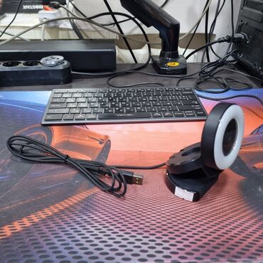 накамерный микрофон: Веб Камера Razer KIYO RZ19-0232 1920x1080, usb Состояние новое В