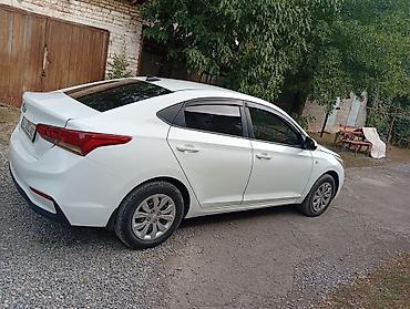 jac s7: Hyundai Solaris: 2018 г., Бензин, Седан — 3