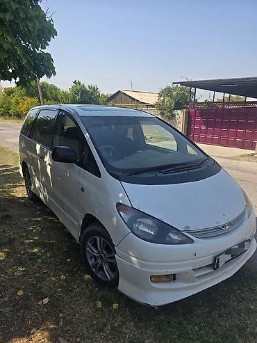 бардачки: Toyota Estima: 2000 г., 3 л, Автомат, Газ, Минивэн — 2