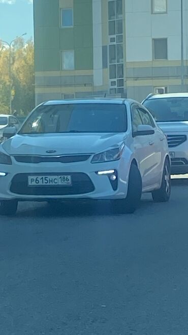 штампованный диск r15: Kia Rio: 2018 г., 1.6 л, Автомат, Газ, Седан