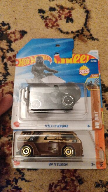 Avtomobil modelləri: Hot Wheels kolleksiya die-cast modelləri – blister qablaşdırmada — 12