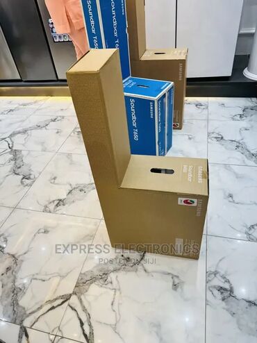 Новый Samsung Колонка, Тип - Портативная, цвет - Черный