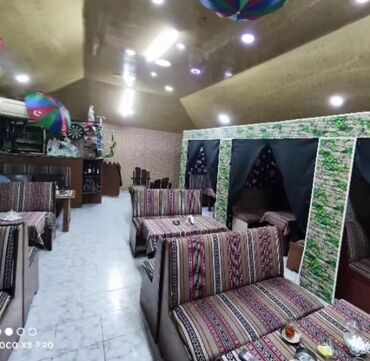Restoran, kafelər: İcarəyə verilir: Lütfi Zadə küçəsində yol kənarında, ikinci mərtəbədə — 5