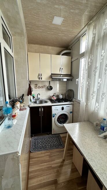 Günlük kirayə mənzillər: 3 otaqlı — 10