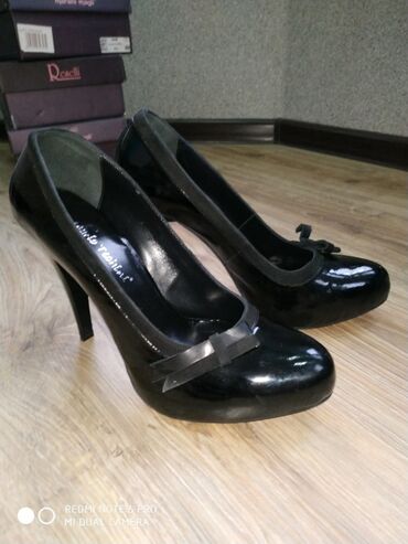 34 объявлений | lalafo.kg: Продается женская обувь женские туфли. Много видов, все размеры