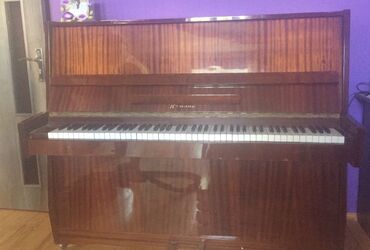 kuban qazi v Azərbaycan | PIANO VƏ FORTEPIANOLAR: Piano Kuban.2 pedallıdı.qiymet 350 man.real alıcıya endirim də