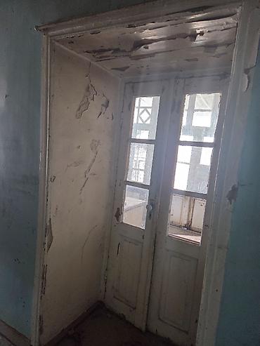 sabuncuda: Sabunçu qəs. 4 otaqlı, 3 kv. m, Təmirsiz — 8