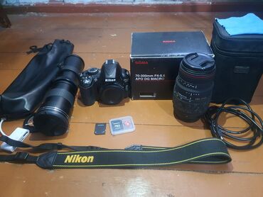 nikon şunuru: Nikon d3100 Hədiyyə olunur Fotoaparatın çantası, Yaddaş kartı 128gb