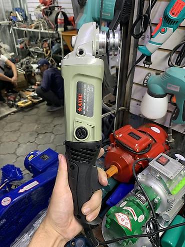 Угловая шлифмашина (болгарка) ATEC AT8527 - Мощность: 860 Вт - at lalafo.kg Угловая шлифмашина (болгарка) ATEC AT8527 - Мощность: 860 Вт -
