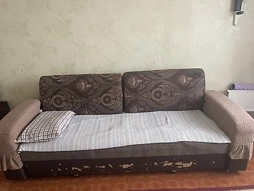 Прямые диваны: Прямой диван, Б/у — 1