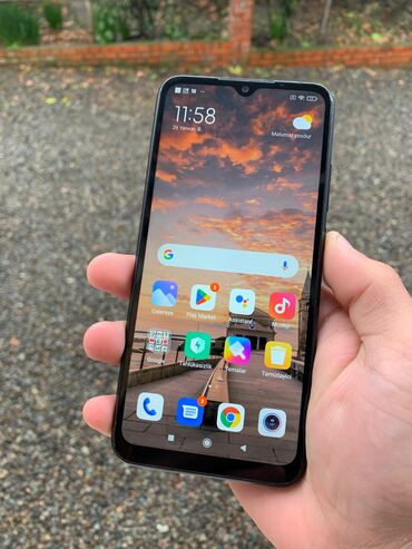 xiaomi mi 11 pro: Xiaomi Redmi 9A, 32 GB, rəng - Qara, 
 İki sim kartlı, Barmaq izi