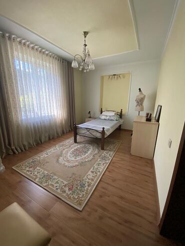 Долгосрочная аренда домов: 280 м², 5 комнат — 4